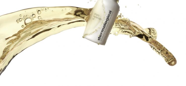 COMING SOON – Your dewy skin defense – NEW! Phyto Replenish Oil COMING SOON – Your dewy skin defense – NEW! Phyto Replenish Oil